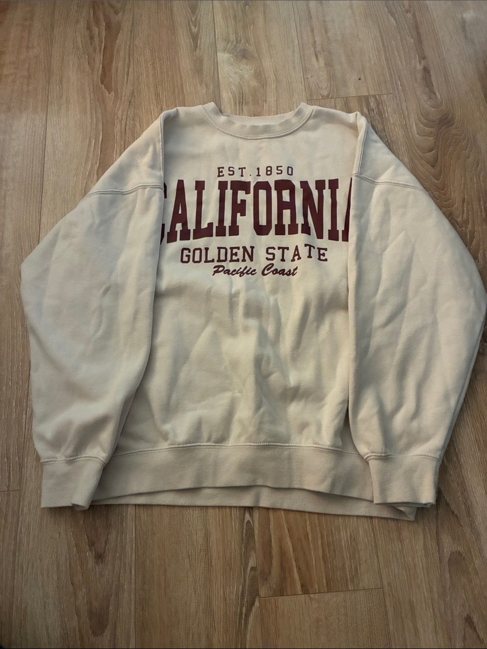 Reflex Cream Crewneck Sweater with Maroon "California" Graphic
